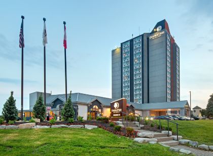 Doubletree by Hilton Toronto Airport