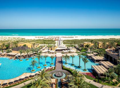 サディヤット ロタナ リゾート アンド ヴィラズ