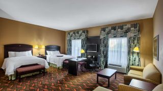 hampton-inn-and-suites-houston-rosenberg