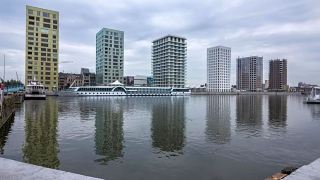 u-eat-and-sleep-antwerp