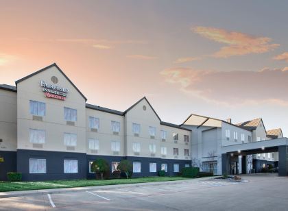 Fairfield Inn & Suites Fort Worth/Fossil Creek