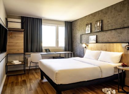 ibis Zurich Adliswil