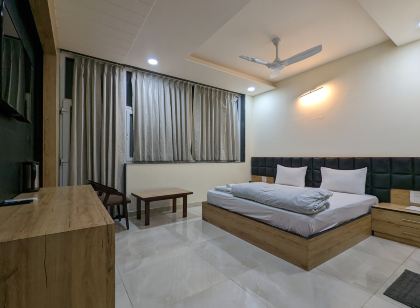 Hotel Vinayak Palace