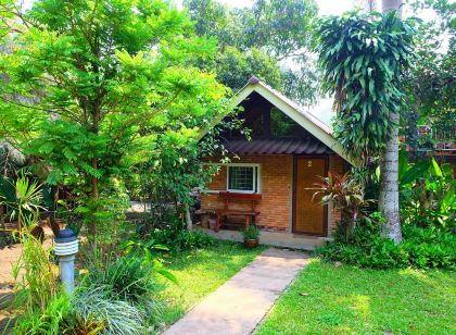 มาลี เนเจอร์ เลิฟเวอร์ บังกาโลวส์