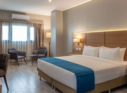 Tryp by Wyndham Asuncion
