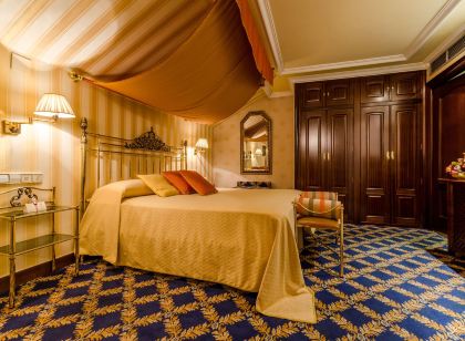 Hotel Infanta Cristina