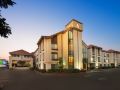 holiday-inn-express-hotel-and-suites-santa-clara-silicon-valley-an-ihg-hotel