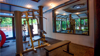 e-outfitting-golden-country-hotel