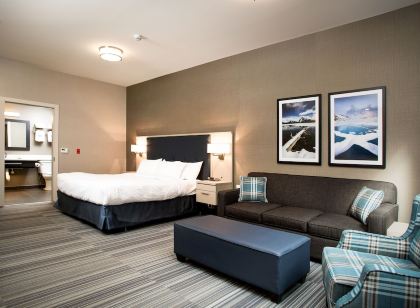Mountaineer Lodge