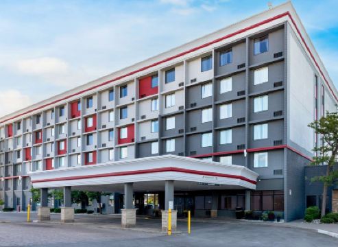 Best Western Plus Toronto Airport Hotel