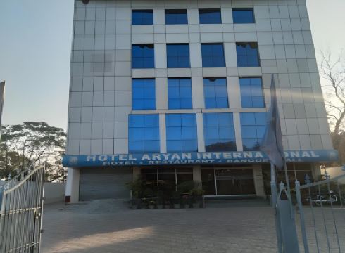 Hotel Aryan International