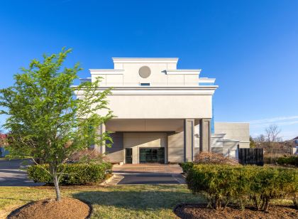 Holiday Inn Express & Suites LEESBURG - HISTORIC DISTRICT by IHG