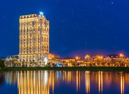 Rex Quang Binh Hotel