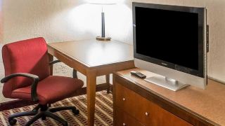 economy-inn-and-suites