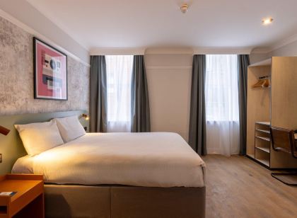 Garner Reading City Centre by IHG