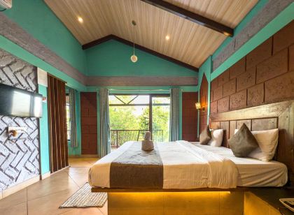 Royal Stone Resort