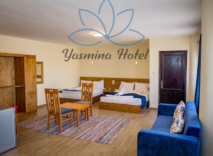 Yasmina Hotel