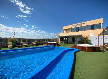 Grand Crucero Hotel