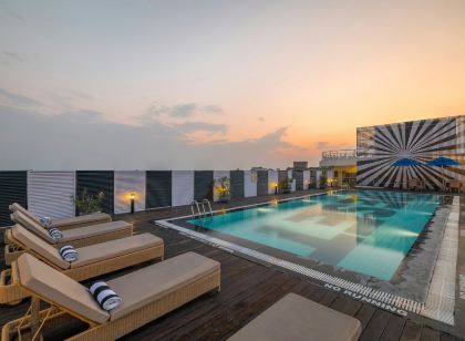 Sunday Hotel Jaipur