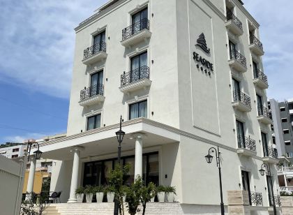 Seaside Hotel