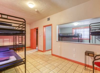 SIN City Hostel