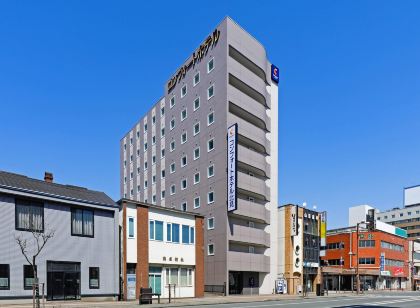 컴포트 호텔 기타미