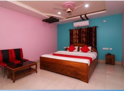 Hotel Ayush International