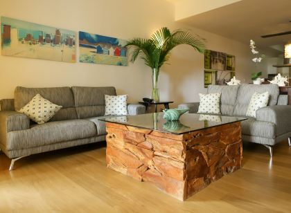 Sybaris Suites & Residences