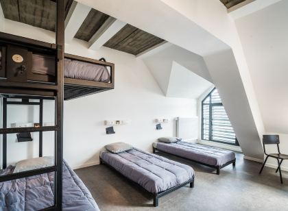 Auberge de Jeunesse Charleroi Youth Hostel