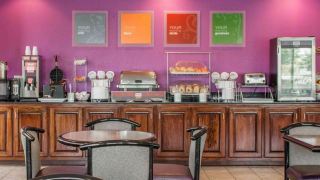 comfort-suites-huntsville-research-park-area