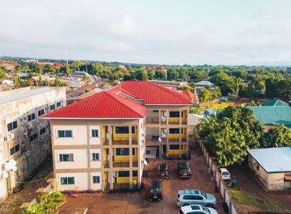 Daa Dingbe Suites