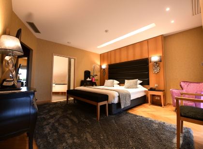 Contact Hôtel Bristol Mulhouse