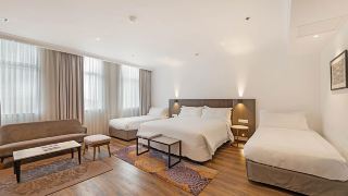 the-grace-hotel