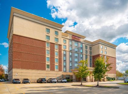 Drury Inn & Suites Baton Rouge