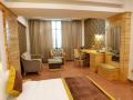 hotel-saffron-leaf