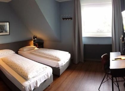 Hotel Henry