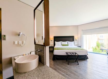 Plaza Camelinas Hotel