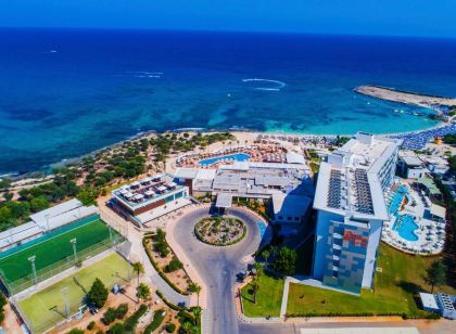 Asterias Beach Hotel