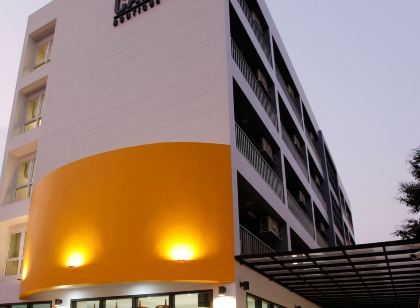 Port Canary Airport Hotel