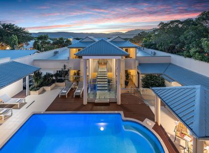 The Newport on Macrossan - Adults Only