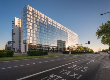 卡斯普拉薩卡瓦爾索維亞公寓飯店