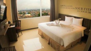 mk-hotel-jakarta