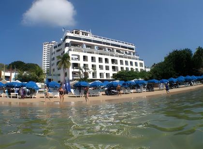Acamar Beach Resort