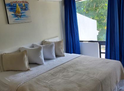 The Island Garden Hotel