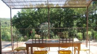 grande-maison-mitoyenne-au-soleil-and-quartier-calme-