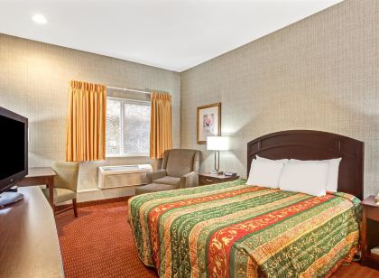 Days Inn by Wyndham Seattle Aurora