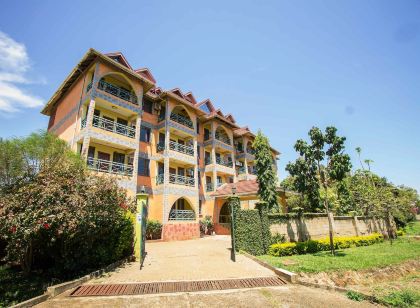Parkview Safari Hotel and Apartments