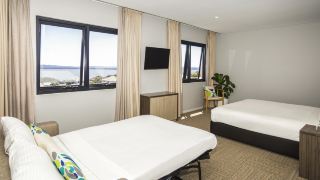 ibis-styles-the-entrance