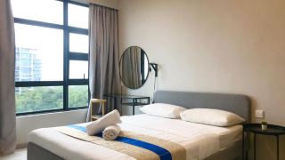 sunset-seaview-vacation-condos--jesselton-quay