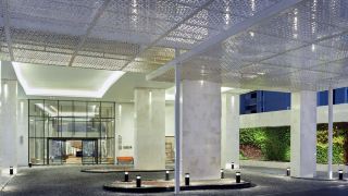 hilton-garden-inn-muscat-al-khuwair